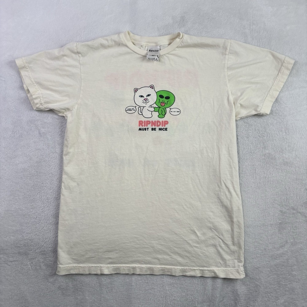 RipNDip Must Be Nice Alien Cat Beige Short Sleeve Graphic Shirt Men's Medium